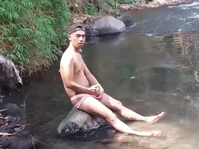 Gay Indonesian man masturbates outdoors in Mexican series